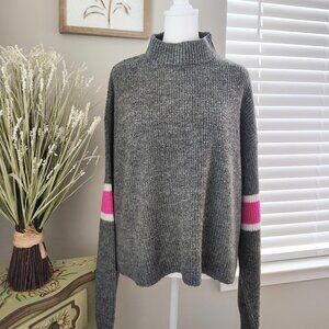 John + Jenn Turtle Neck - Oversized Sweater - Grey - Large